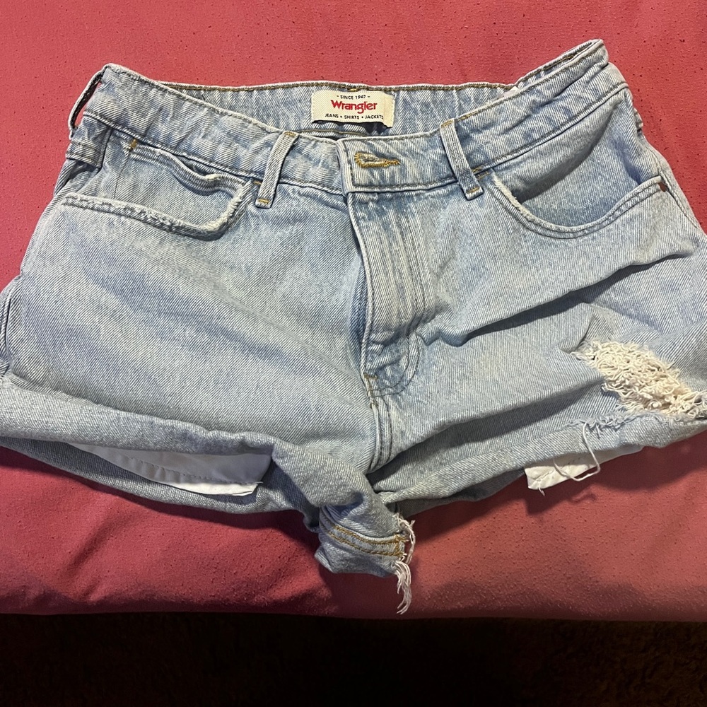 Wrangler Blue Jean Shorts Distressed Mid-Waisted
